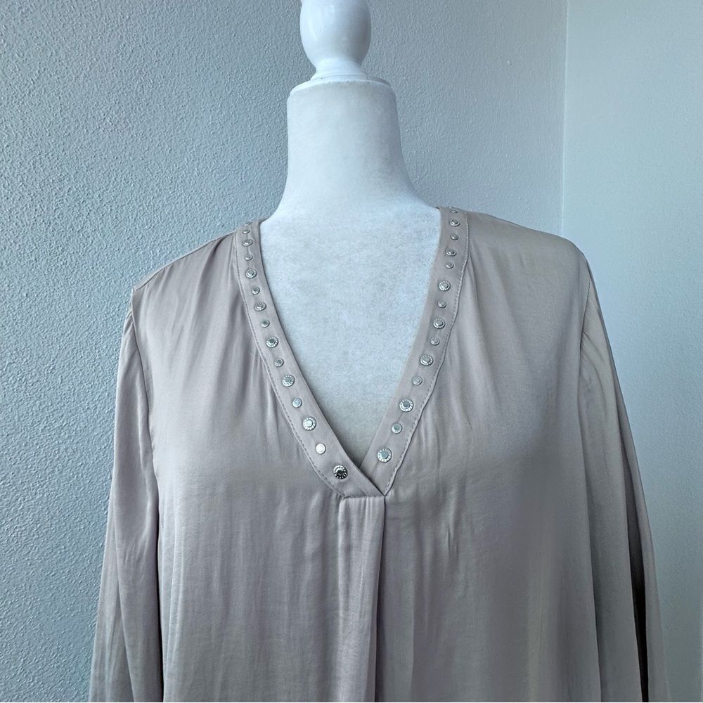 Carmen Mark Valvo Blouse Cream Tunic Long Sleeve Shirt SZ XL - Picture 3 of 13